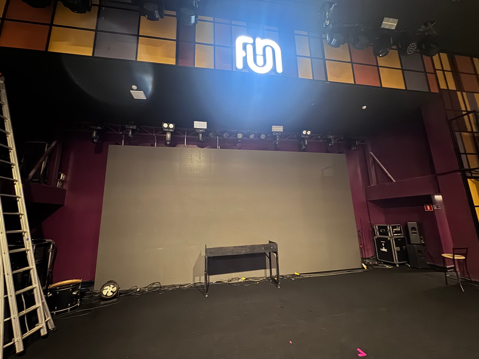 Palco da Fun Stage durante apresentação